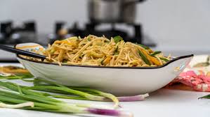HAKKA CHICKEN NOODLES - Image 4